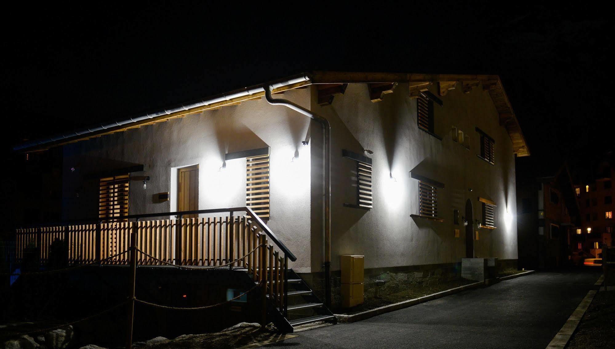 Appartements De L'Heliopic Chamonix Exterior foto